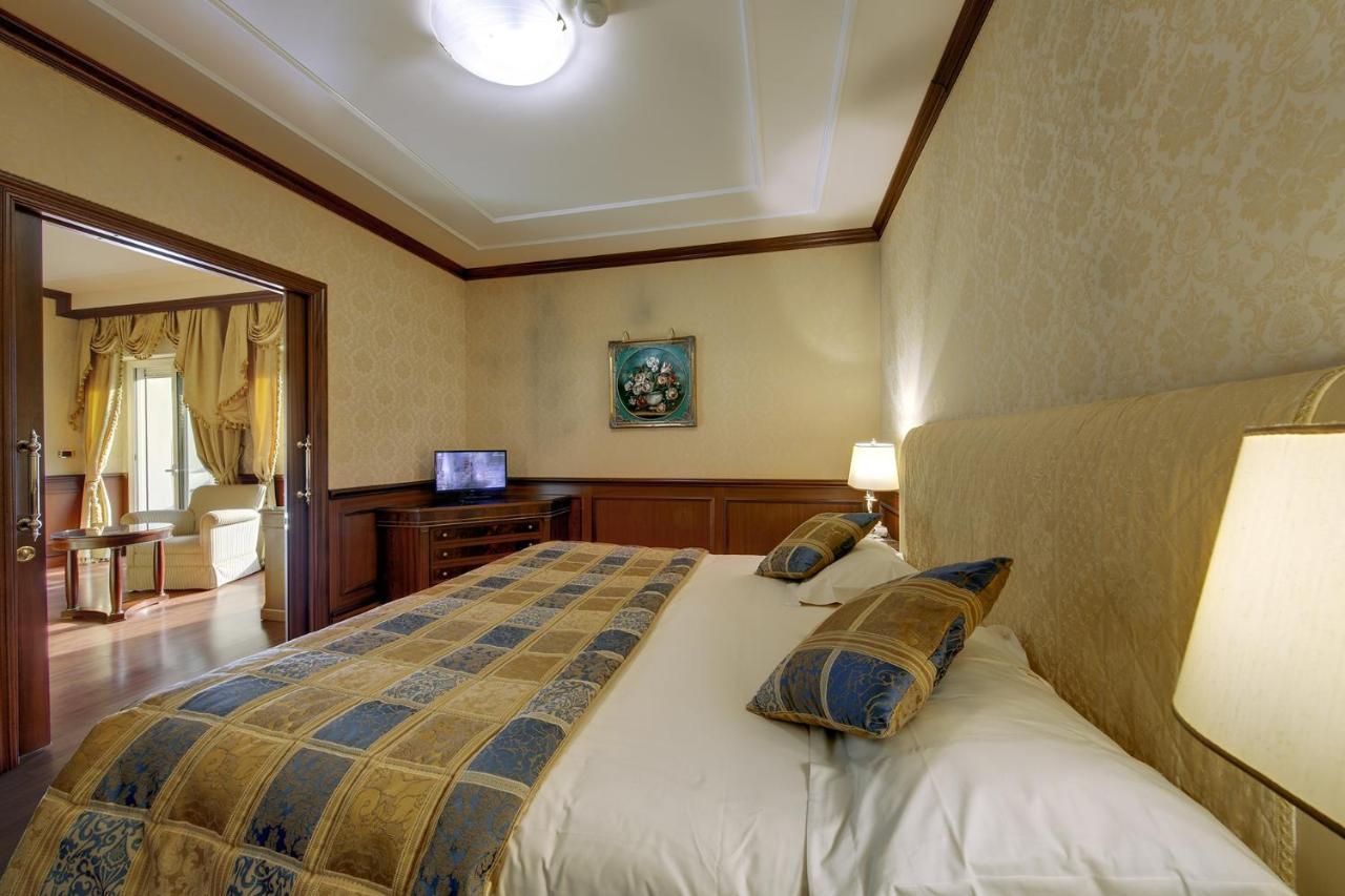Hotel Splendid Бавено Екстериор снимка