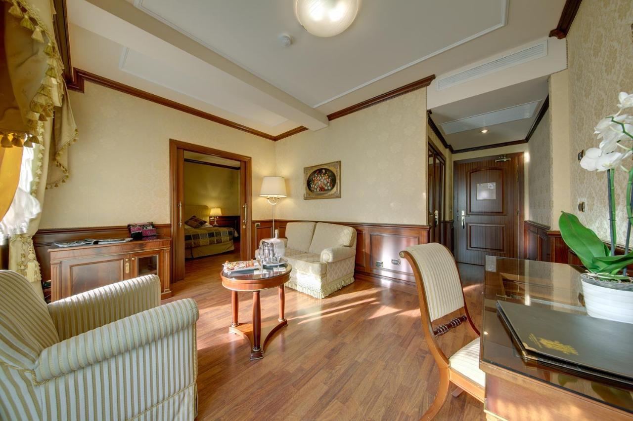 Hotel Splendid Бавено Екстериор снимка